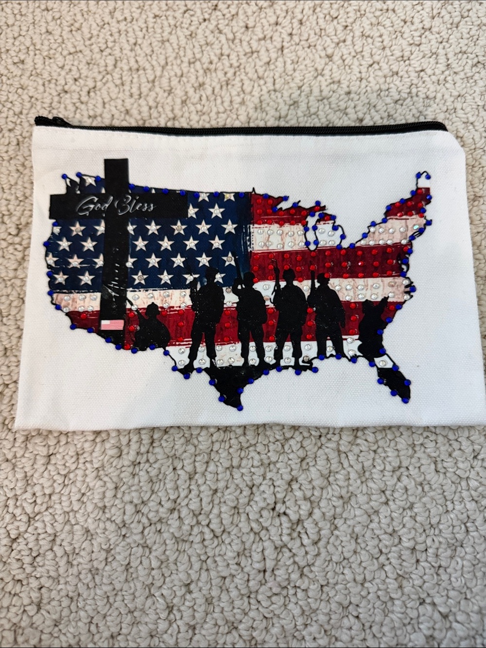 White Makeup Brush Pouch with Red & Blue USA Map Design